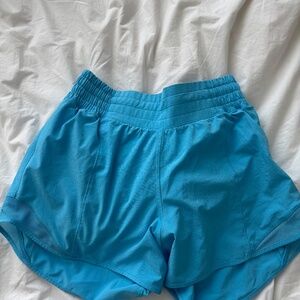 Authentic Lululemon Hotty Hot Shorts lined, 4 inch, size 4 US woman's